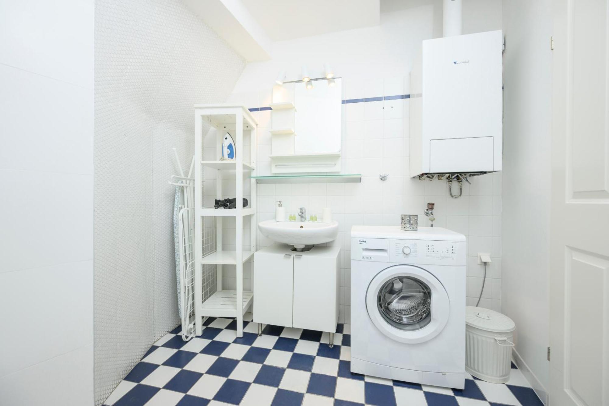 Central City Apartments *
